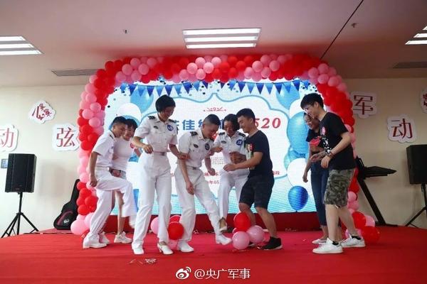 胡闹搬家怎么联机